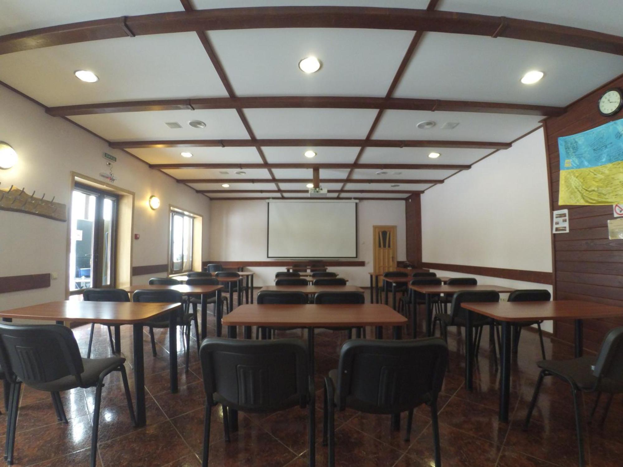 泽罗维塔山林小屋 Nizhniy Studenyy 外观 照片