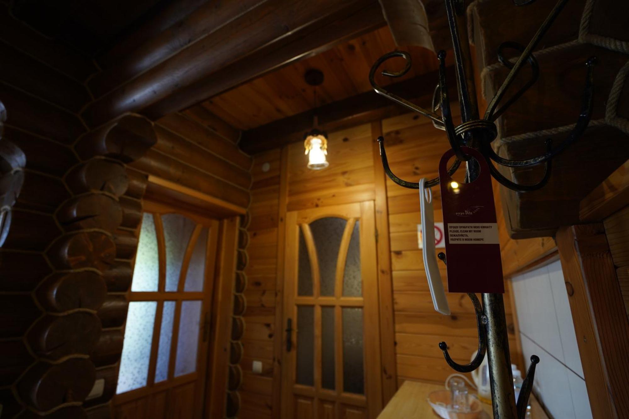 泽罗维塔山林小屋 Nizhniy Studenyy 外观 照片